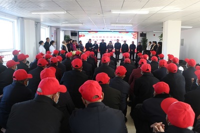 “情系夕阳红 真情送温暖”县女企业家商会新年慰问活动走进新坝养老服务中心